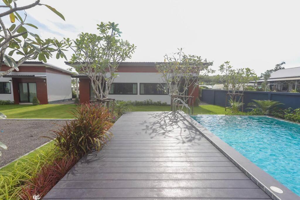 Chill Pool * Khao Lak